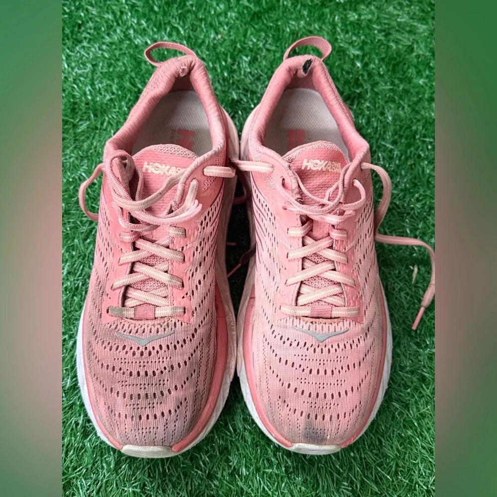 Hoka Women’s Arahi 4 Size 8